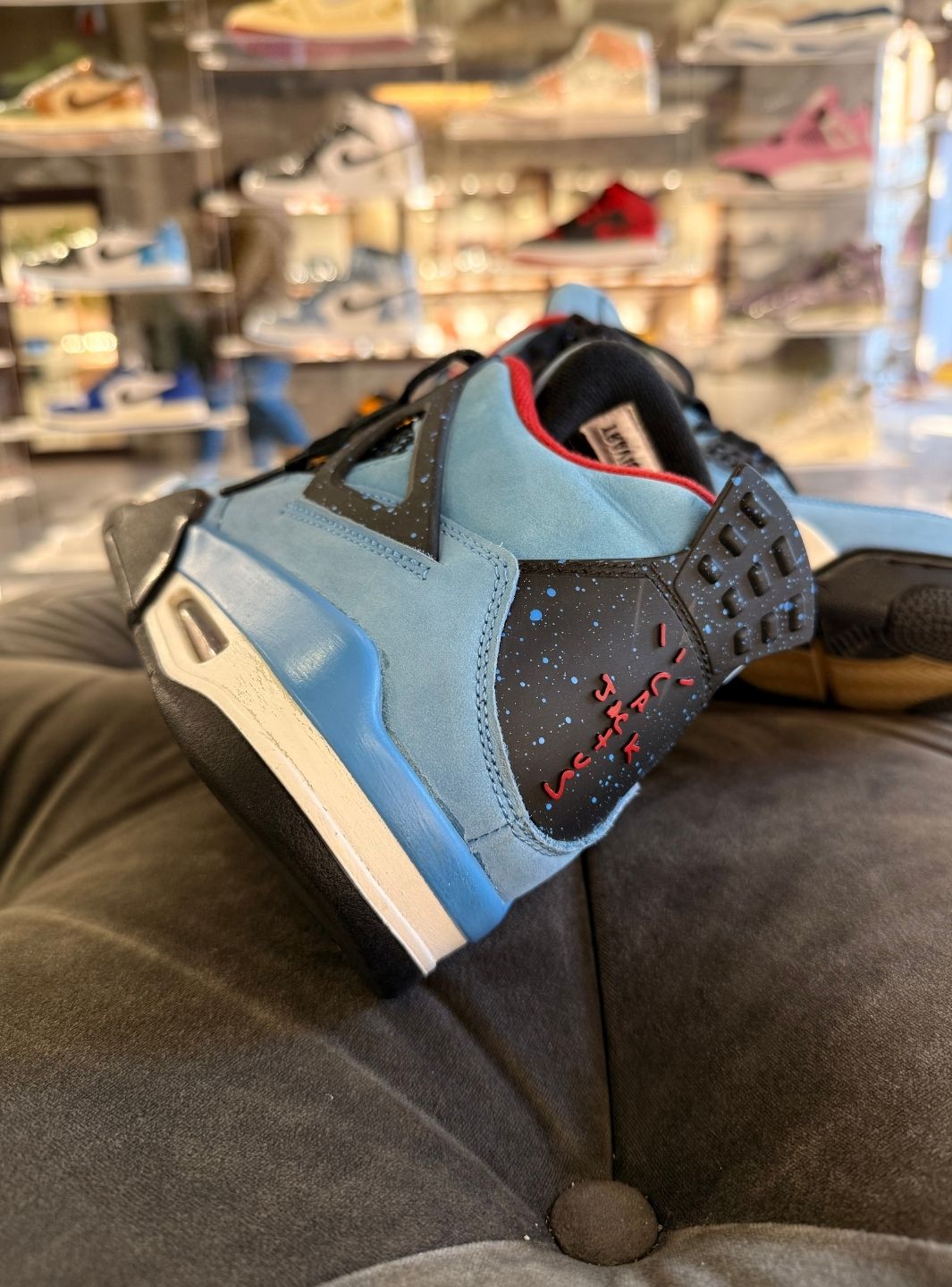 Air Jordan 4 Retro Travis Scott Cactus Jack - Sneakers Usate | ResellZone