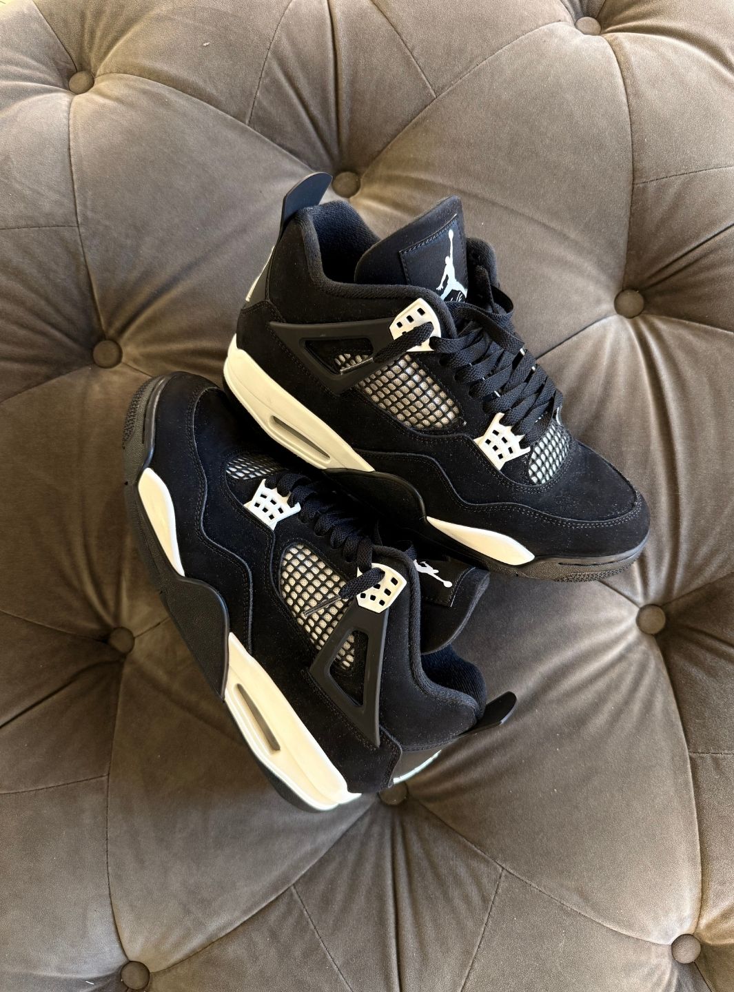 Air Jordan 4 Retro White Thunder - Sneakers Usate | ResellZone