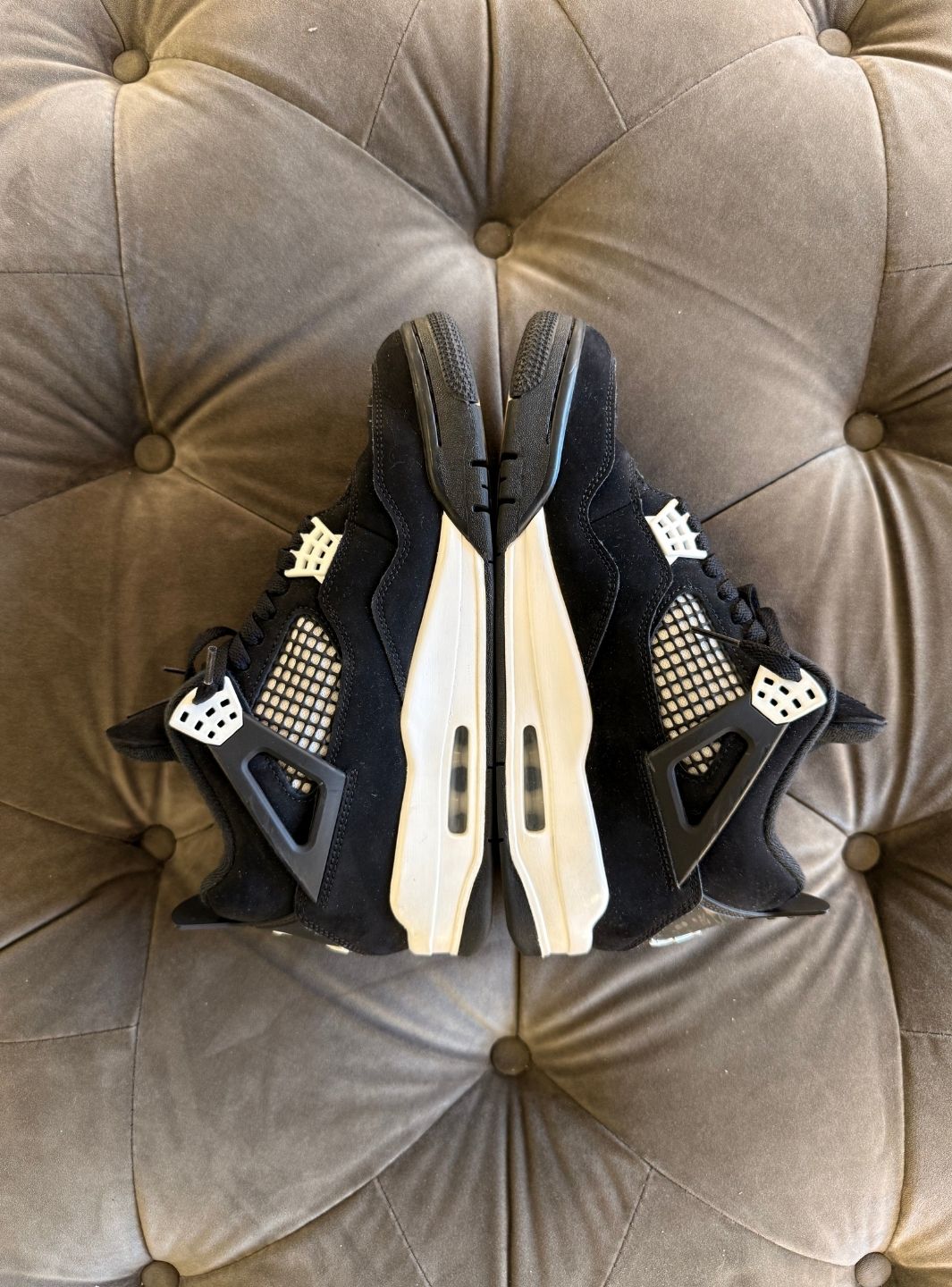 Air Jordan 4 Retro White Thunder - Sneakers Usate | ResellZone