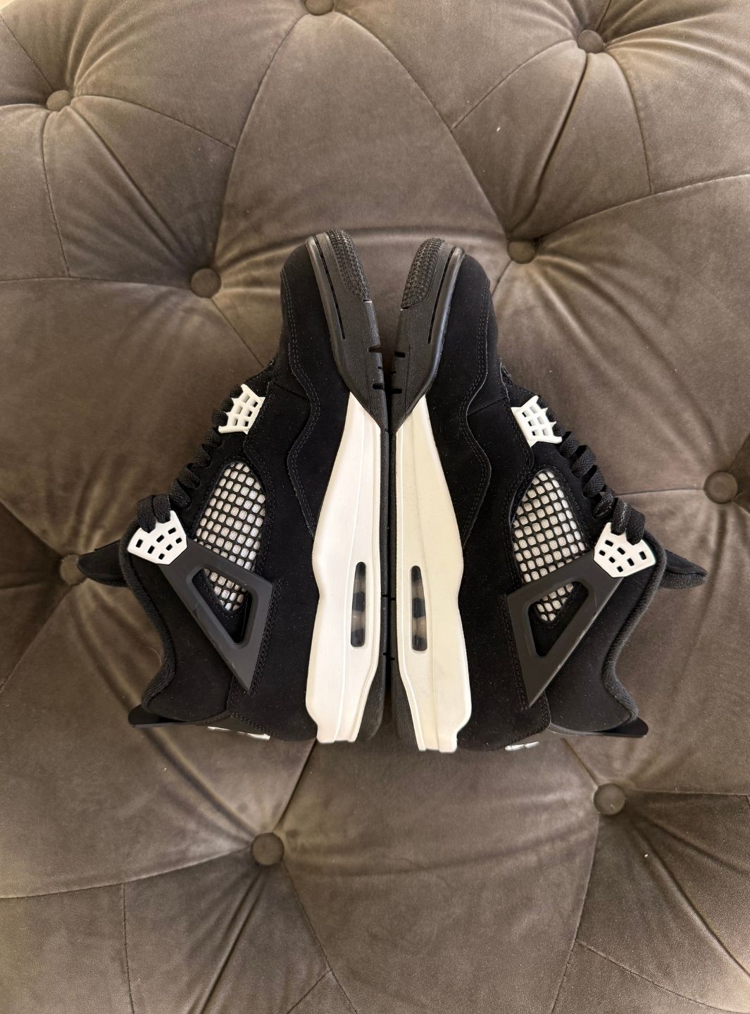 Air Jordan 4 Retro White Thunder - Sneakers Usate | ResellZone