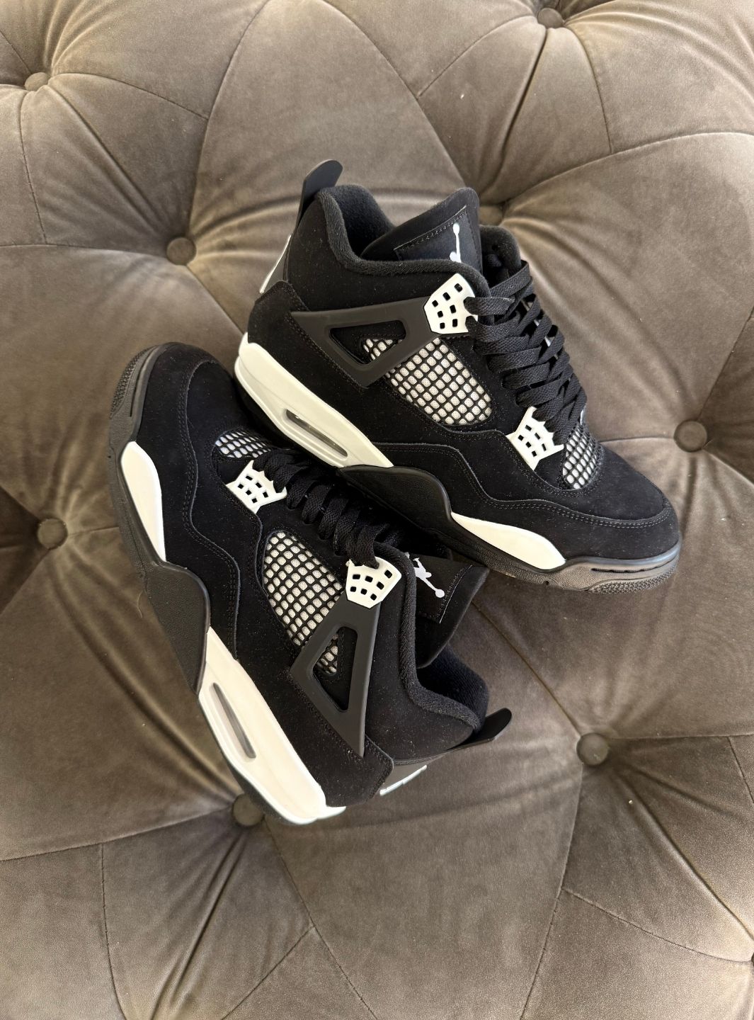 Air Jordan 4 Retro White Thunder - Sneakers Usate | ResellZone