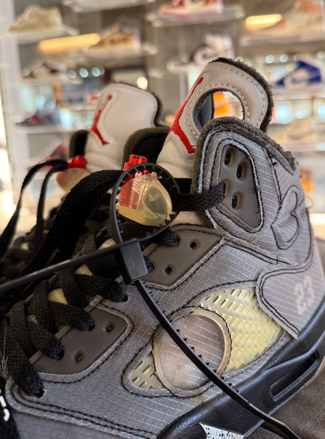 Air Jordan 5 Retro Off-White Muslin - Sneakers Usate | ResellZone