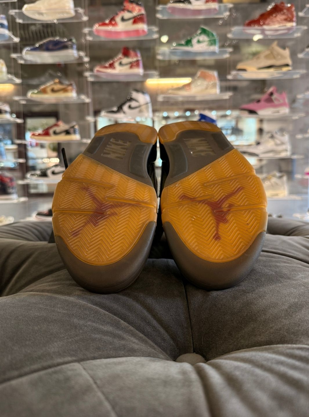 Air Jordan 5 Retro Off-White Muslin - Sneakers Usate | ResellZone