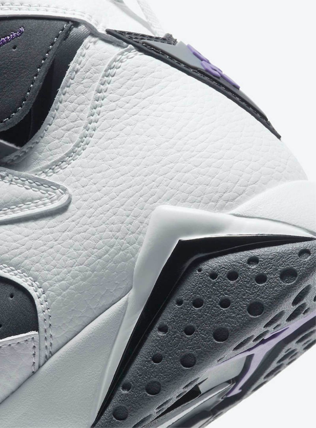 Air Jordan 7 Retro Flint (2021) - CU9307-100 | ResellZone