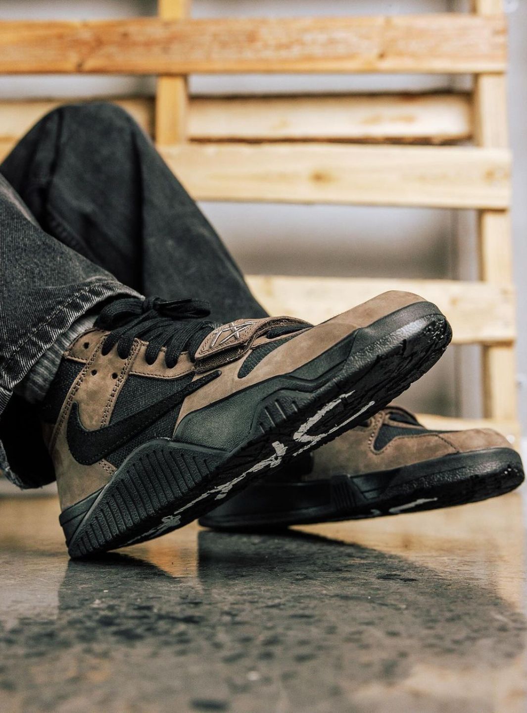 Air Jordan Jumpman Jack TR Travis Scott Dark Mocha - FZ8117-204 | ResellZone
