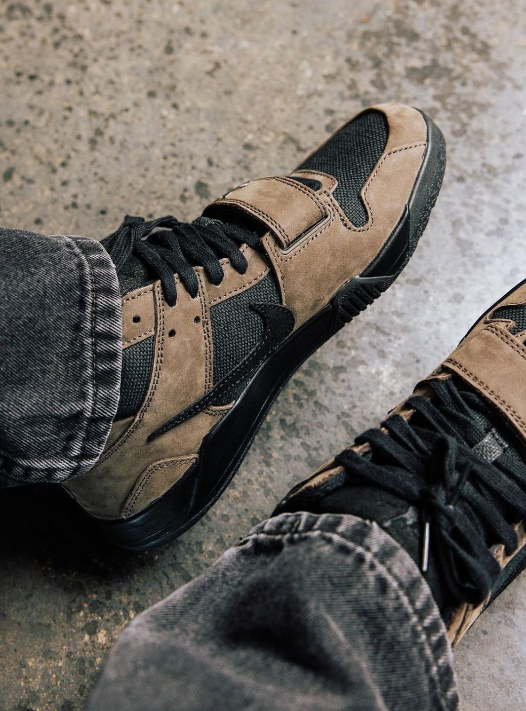 Air Jordan Jumpman Jack TR Travis Scott Dark Mocha - FZ8117-204 | ResellZone