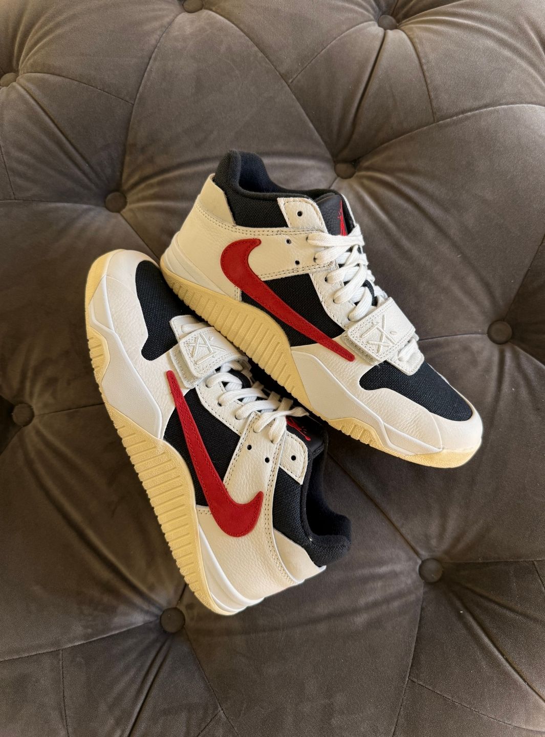Air Jordan Jumpman Jack TR Travis Scott University Red - Sneakers Usate | ResellZone