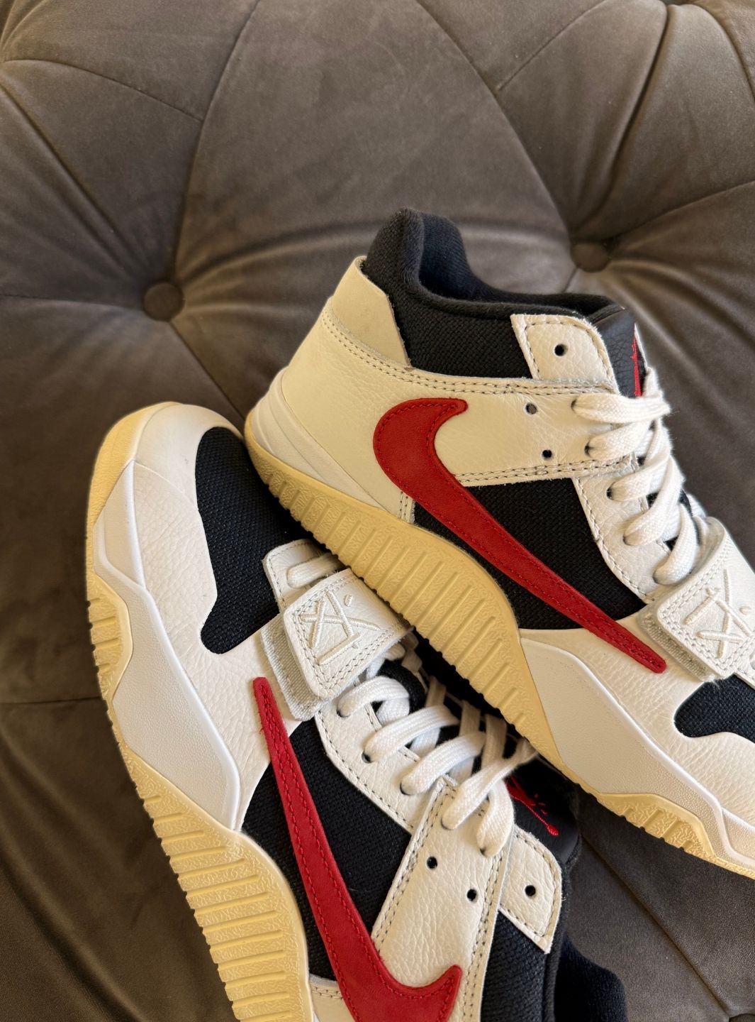 Air Jordan Jumpman Jack TR Travis Scott University Red - Sneakers Usate | ResellZone