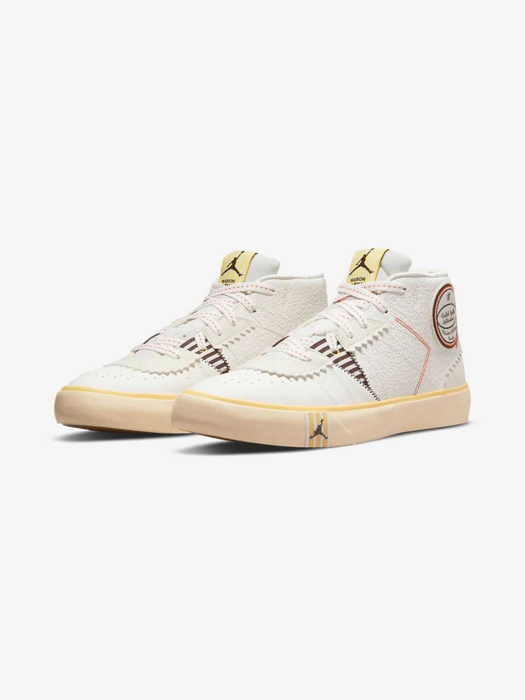 Air Jordan Series Mid Maison Chateau Rouge Sail - DO5247-122 | ResellZone