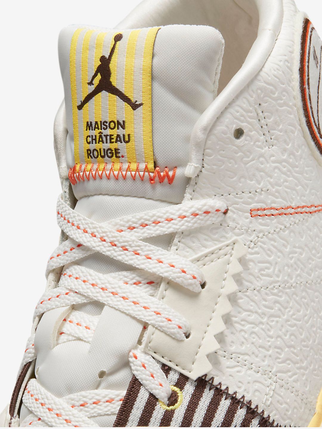 Air Jordan Series Mid Maison Chateau Rouge Sail - DO5247-122 | ResellZone