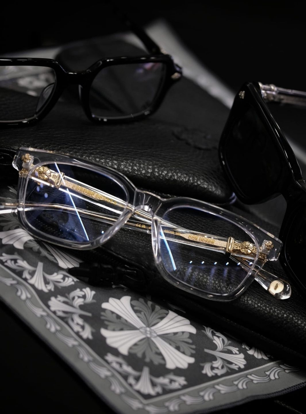 Chrome Hearts Eyewear Cox Ucker Crystal 18K Gold | ResellZone