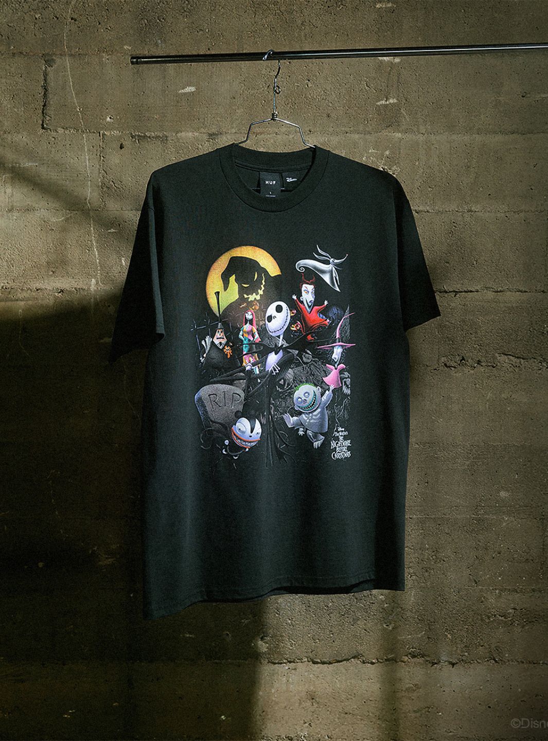 HUF x Disney Nightmare Before Christmas Vintage T-Shirt Black | ResellZone