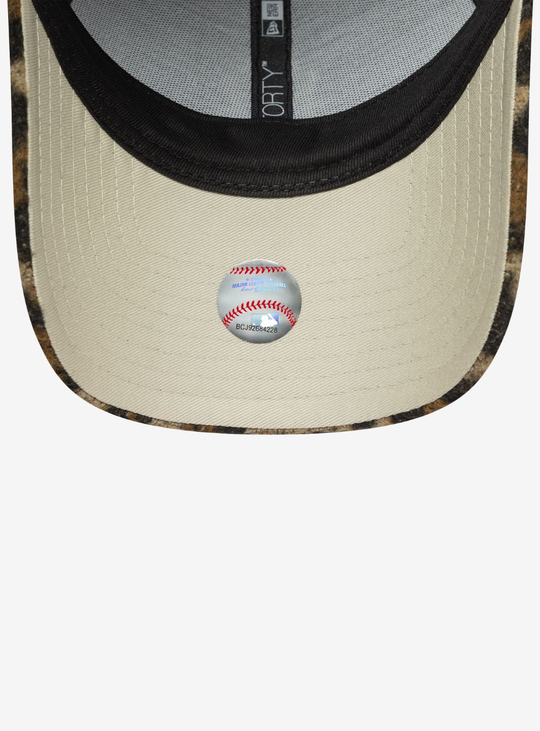New Era New York Yankees 9FORTY Cap Leopard - 60691302 | ResellZone