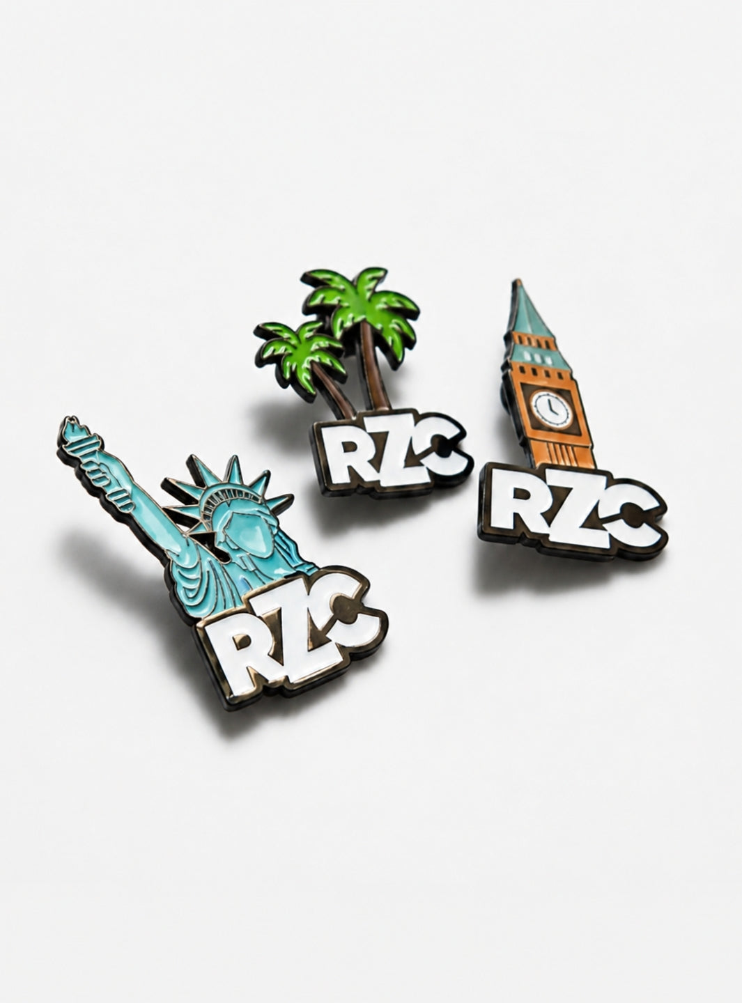 New York Statue of Liberty Pin Badge | ResellZone