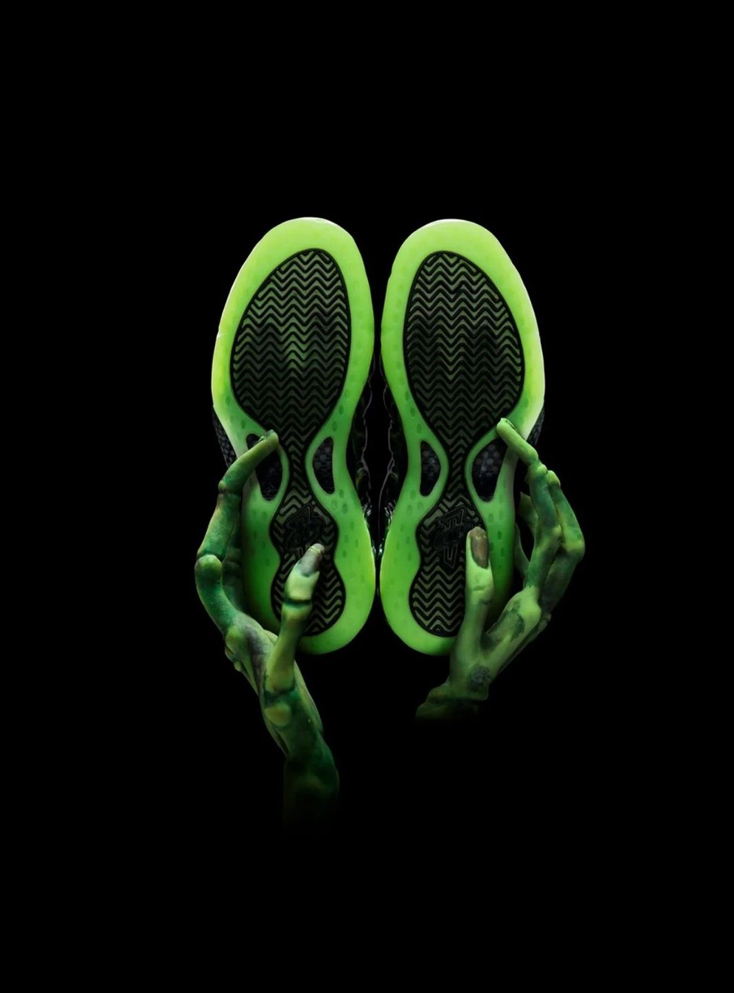 Nike Air Foamposite One ParaNorman - 579771-003 | ResellZone