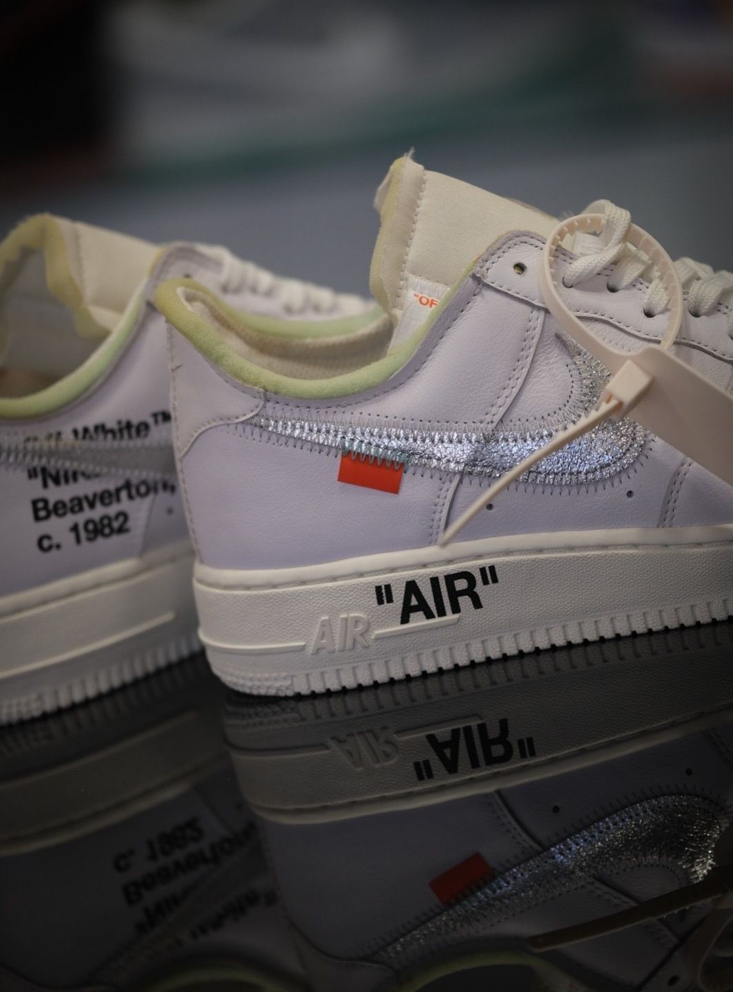 Nike Air Force 1 Low Off-White ComplexCon (AF100) - AO4297-100 | ResellZone