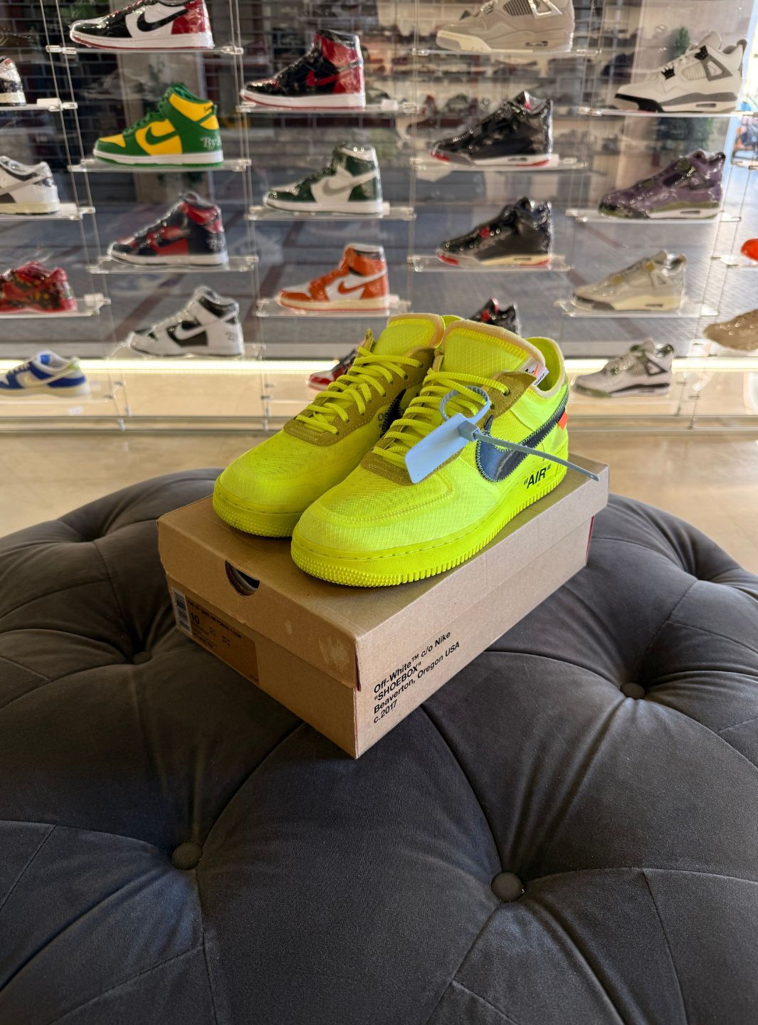 Nike Air Force 1 Low Off-White Volt - Sneakers Usate | ResellZone