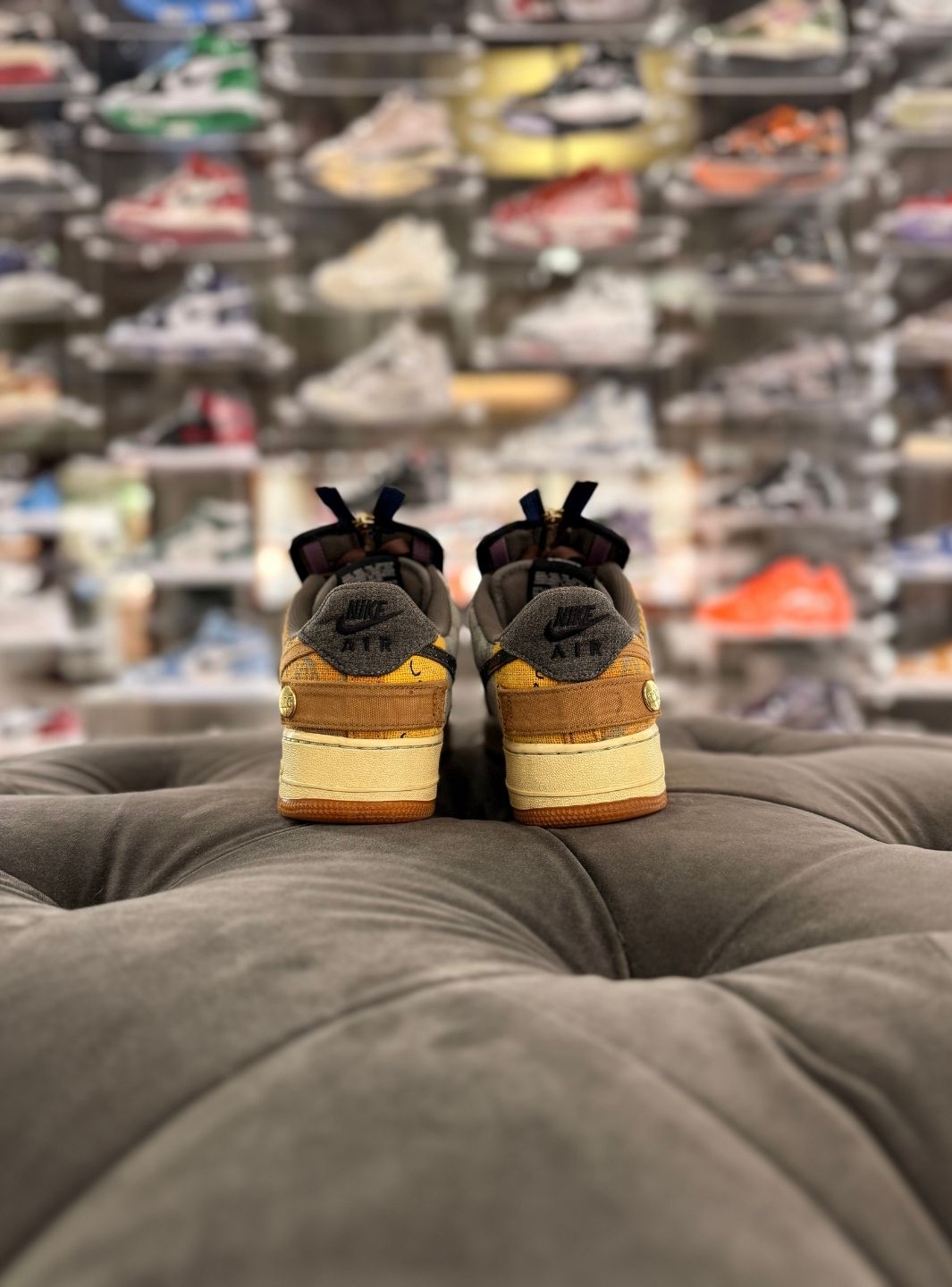 Nike Air Force 1 Low Travis Scott Cactus Jack - Sneakers Usate | ResellZone