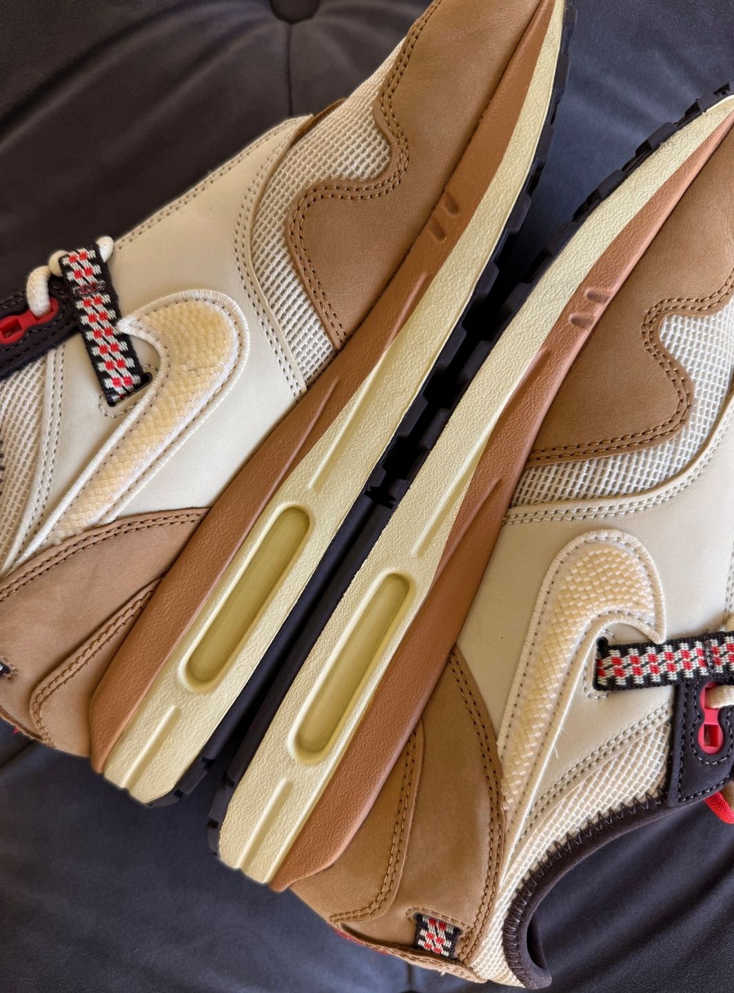 Nike Air Max 1 Travis Scott Cactus Jack Wheat Lemon Drop - Sneakers Usate | ResellZone