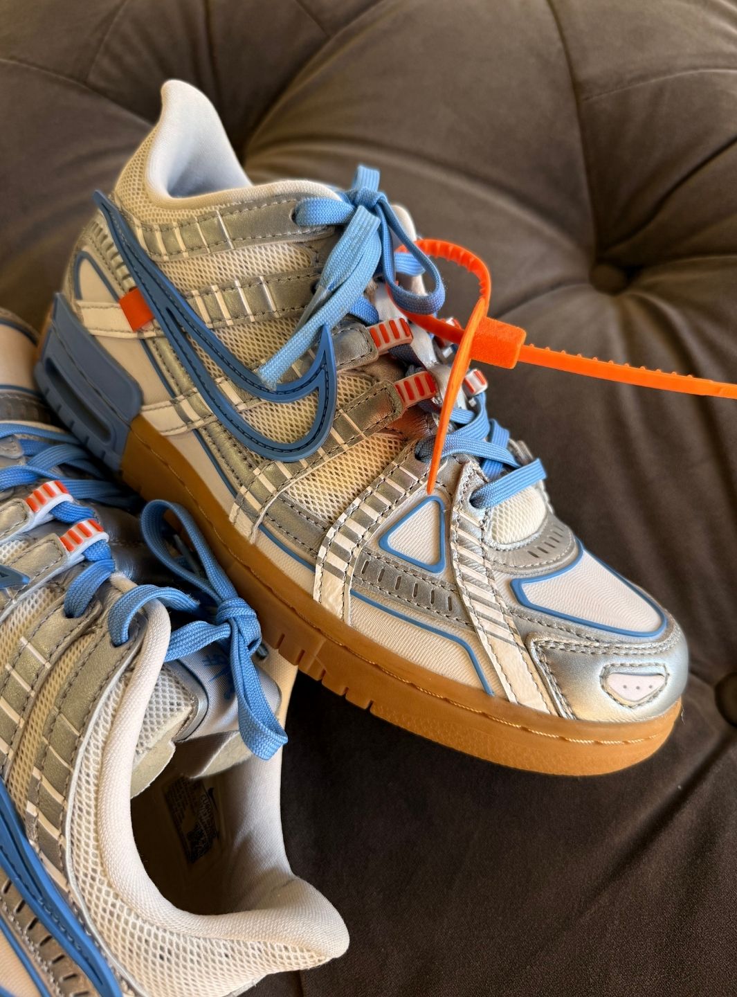 Nike Air Rubber Dunk Off-White UNC - Sneakers Usate | ResellZone