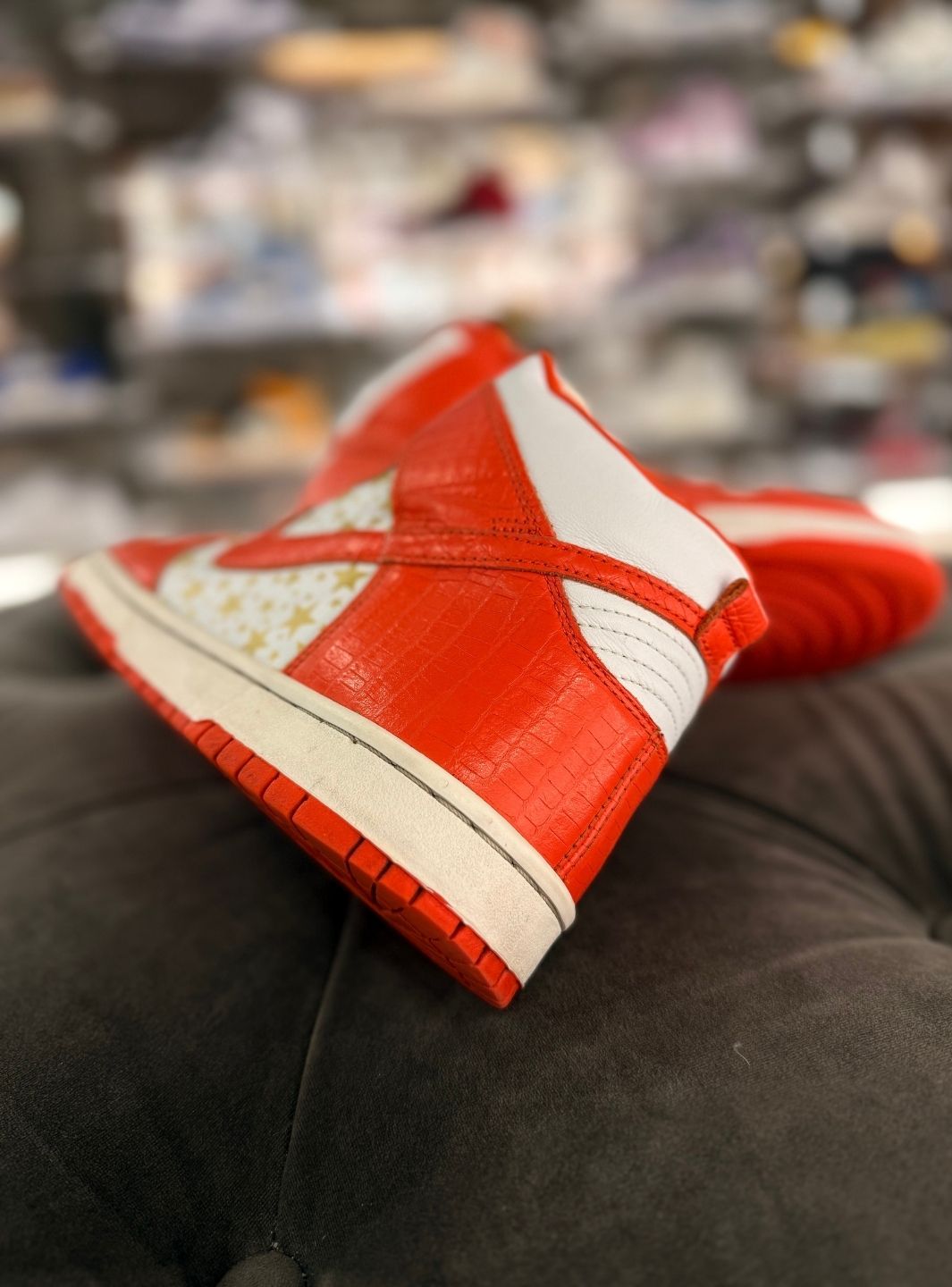 Nike Dunk High Pro SB Supreme Orange Stars - Sneakers Usate | ResellZone