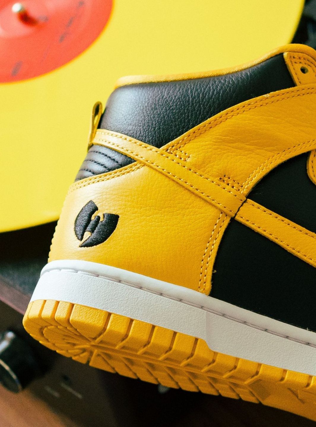 Nike Dunk High Wu-Tang (2024) - HJ4320-001 | ResellZone
