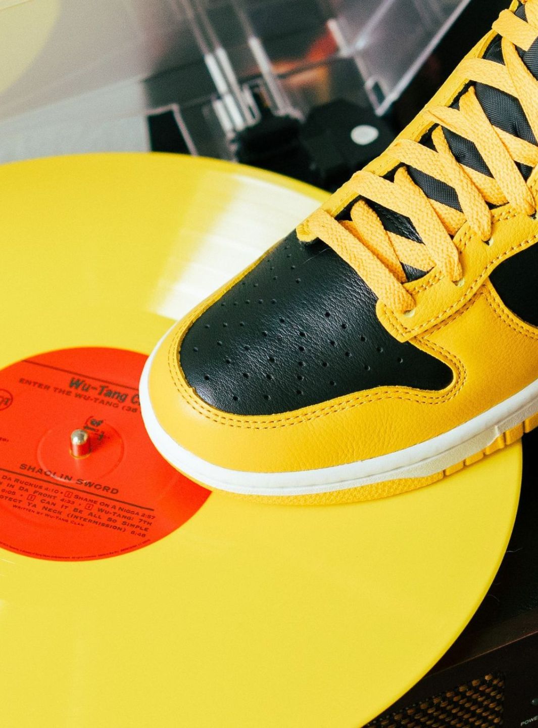 Nike Dunk High Wu-Tang (2024) - HJ4320-001 | ResellZone