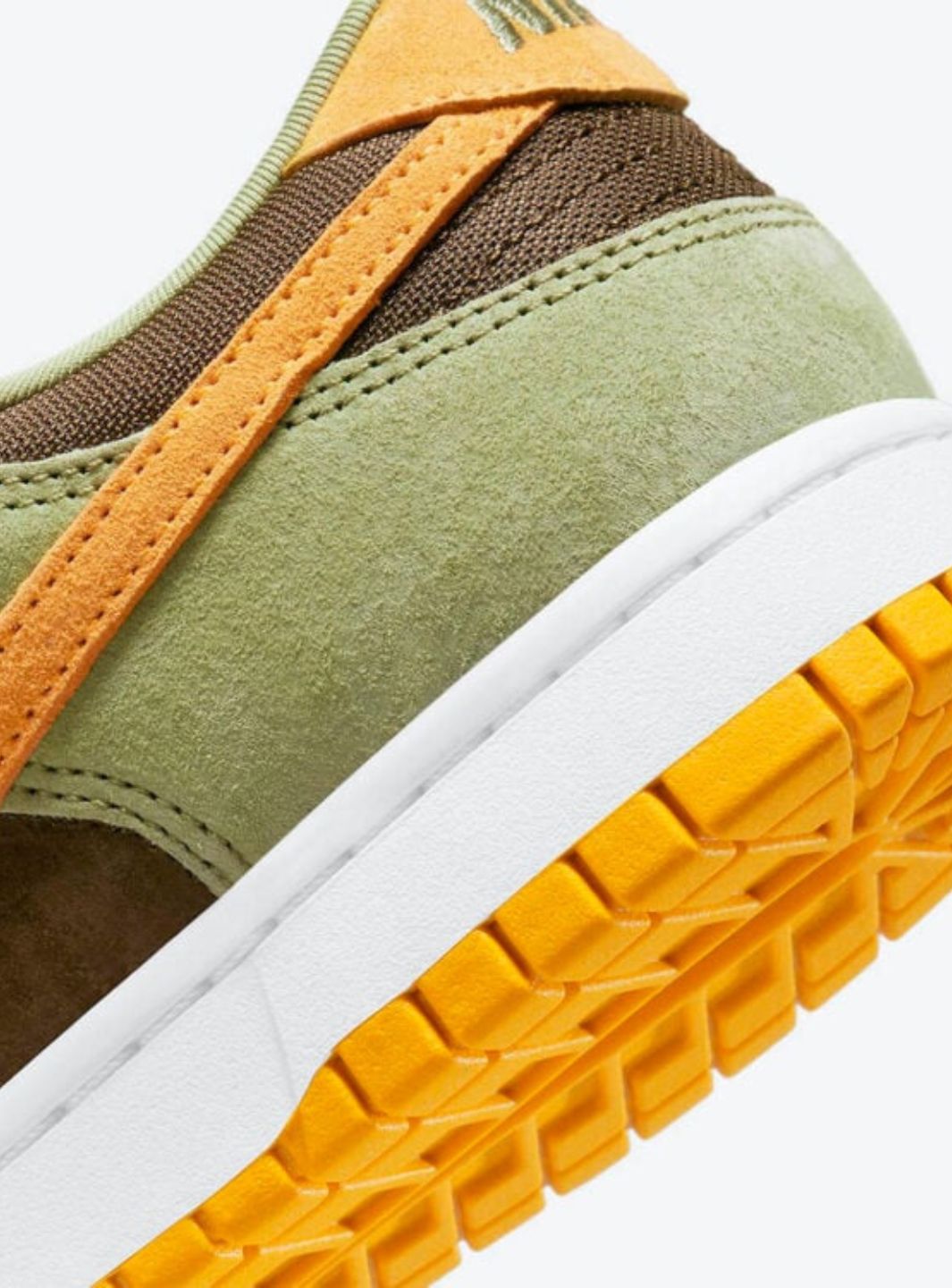Nike Dunk Low Dusty Olive - DH5360-300 | ResellZone