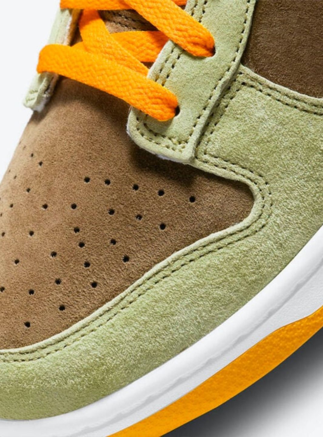 Nike Dunk Low Dusty Olive - DH5360-300 | ResellZone