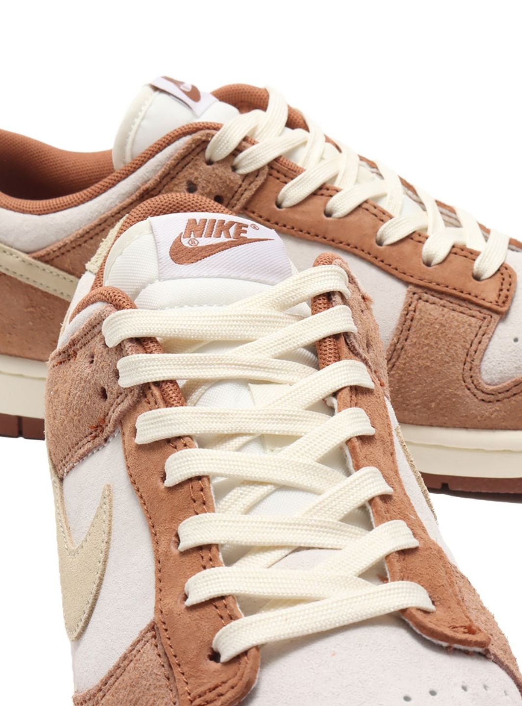 Nike Dunk Low Medium Curry - DD1390-100 | ResellZone