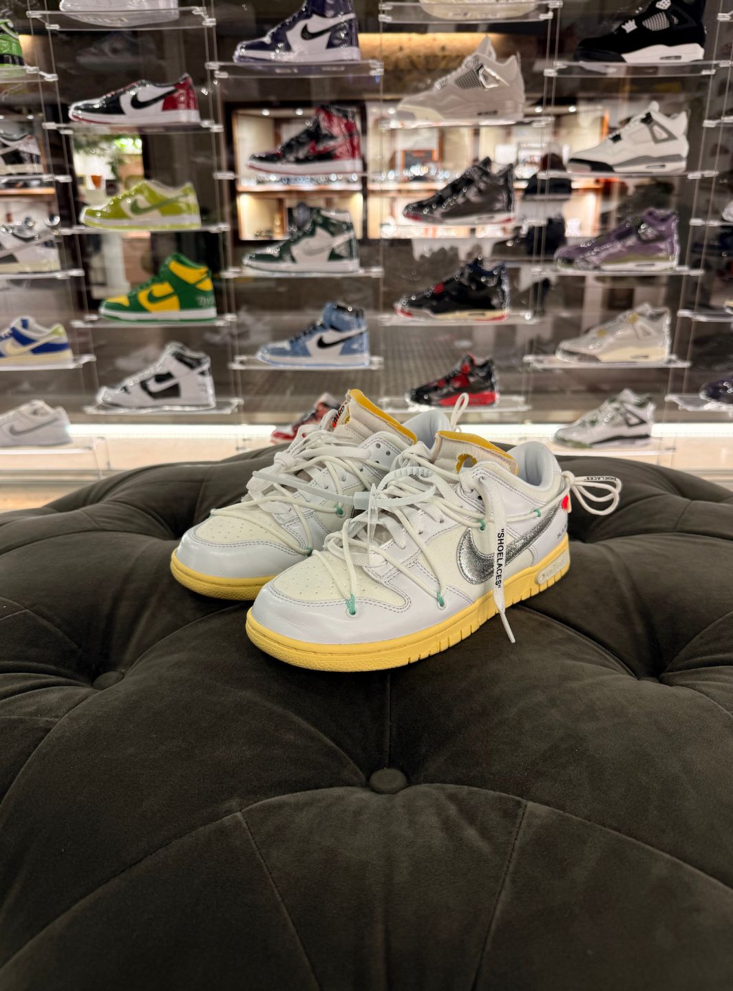 Nike Dunk Low Off-White Lot 1 - Sneakers Usate | ResellZone