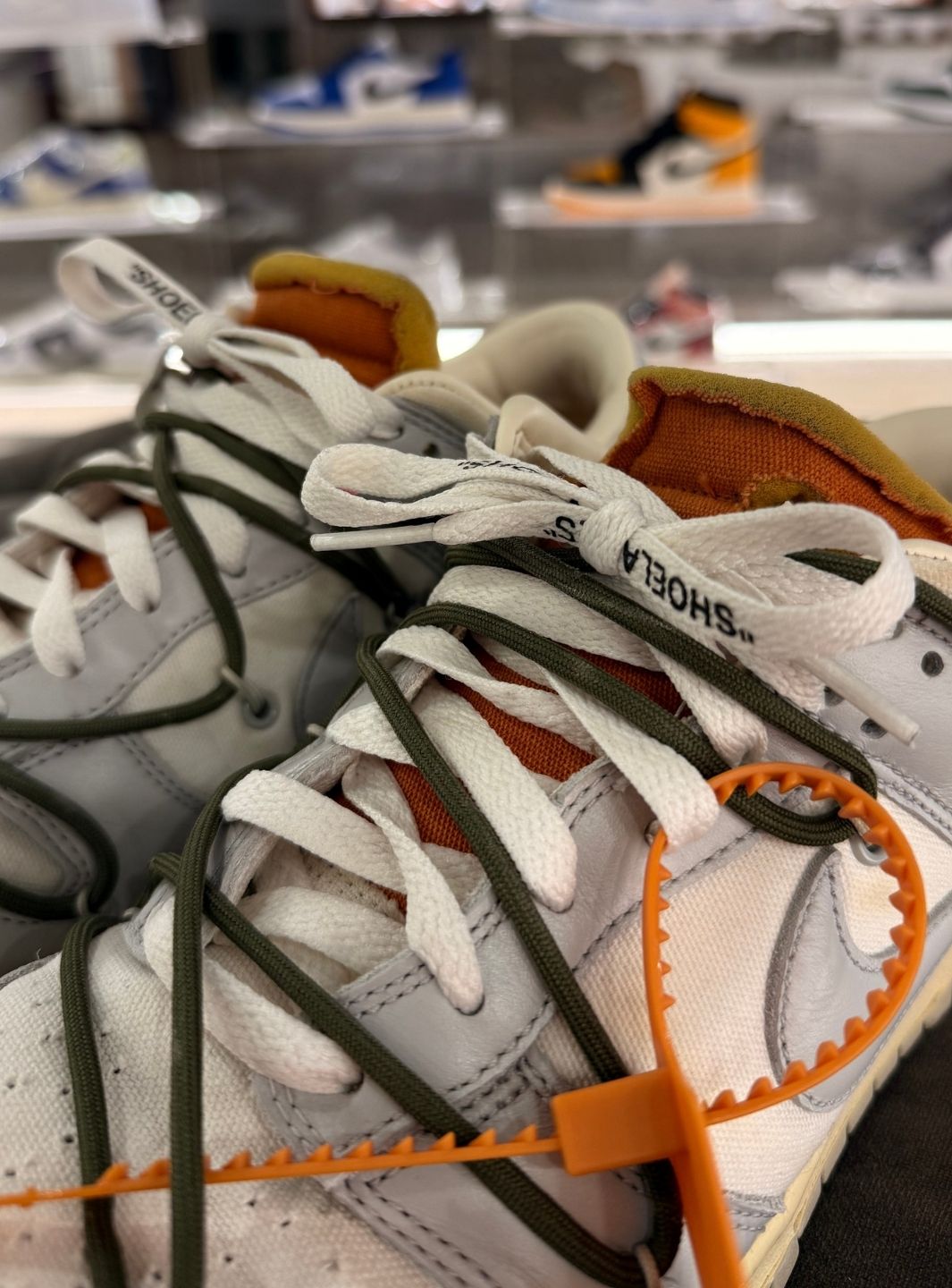 Nike Dunk Low Off-White Lot 22 - Sneakers Usate | ResellZone