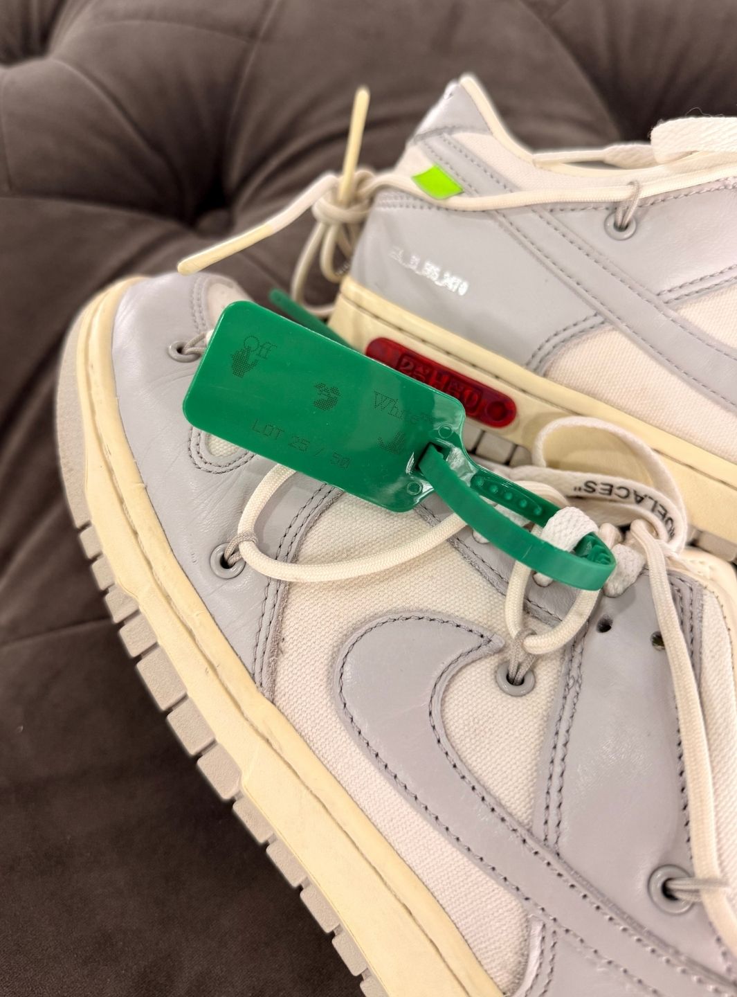 Nike Dunk Low Off-White Lot 25 - Sneakers Usate | ResellZone