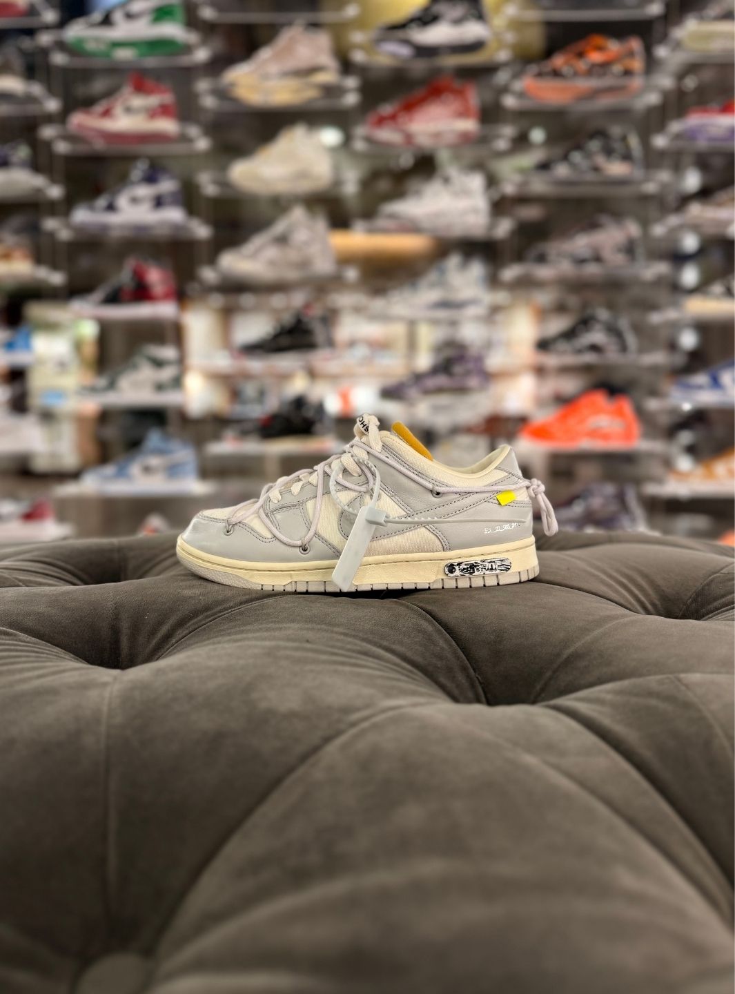 Nike Dunk Low Off-White Lot 49 - Sneakers Usate | ResellZone