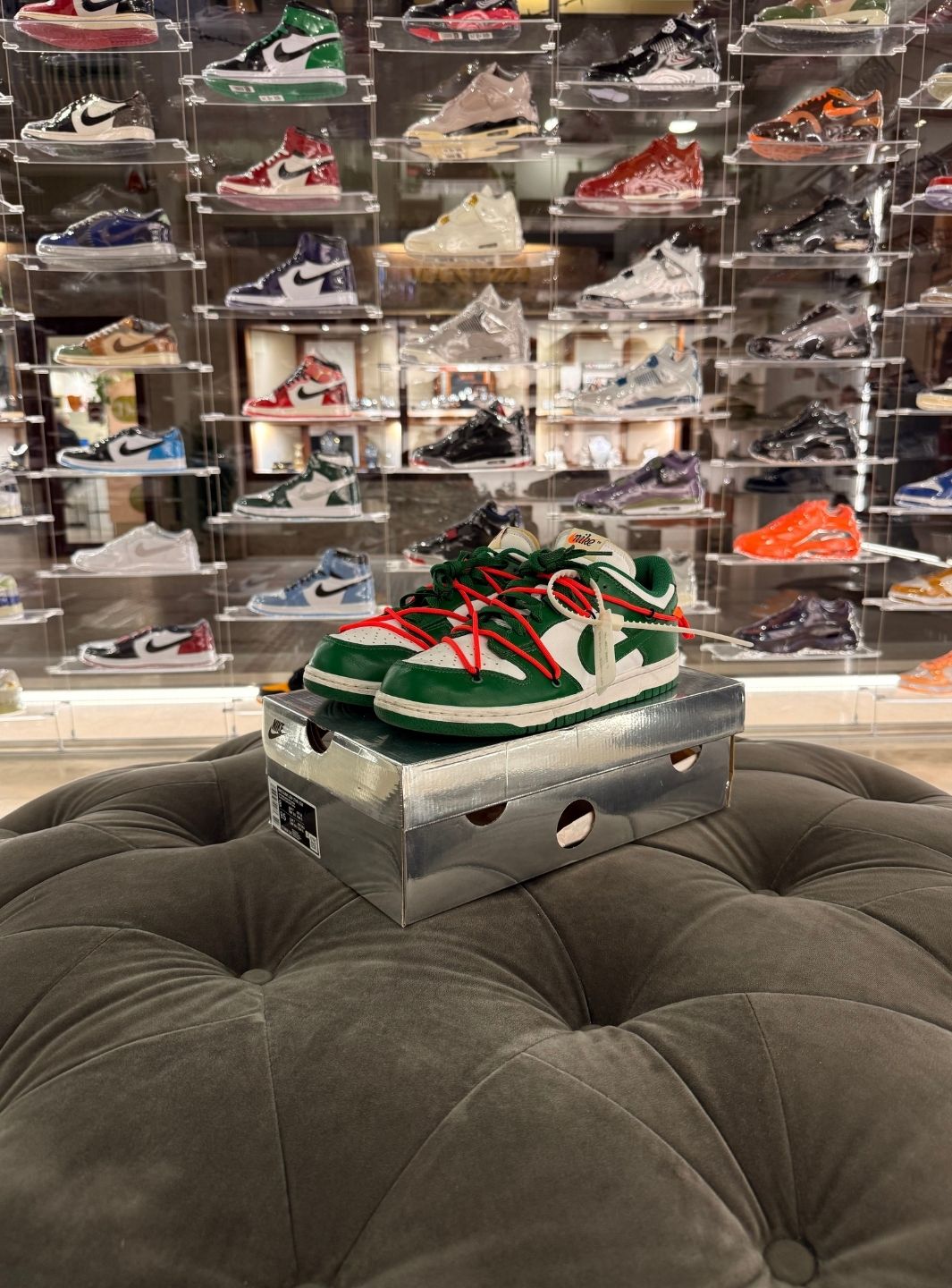 Nike Dunk Low Off-White Pine Green - Sneakers Usate | ResellZone