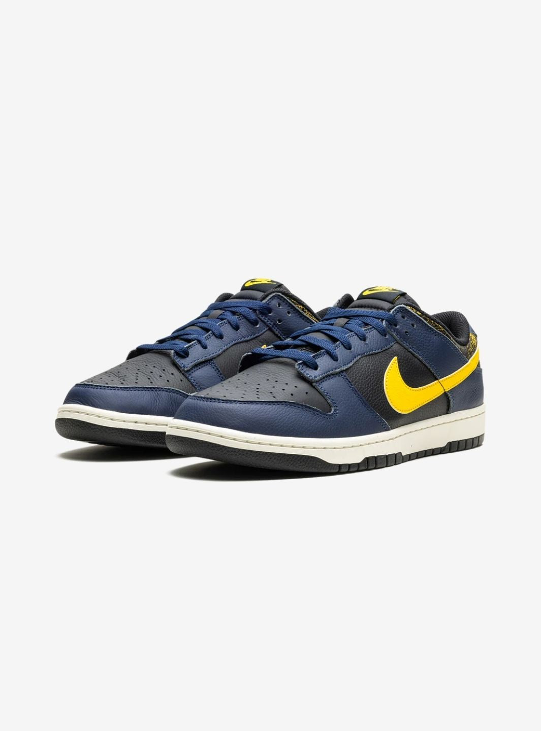 Nike Dunk Low Vintage Michigan - FZ4014-010 | ResellZone