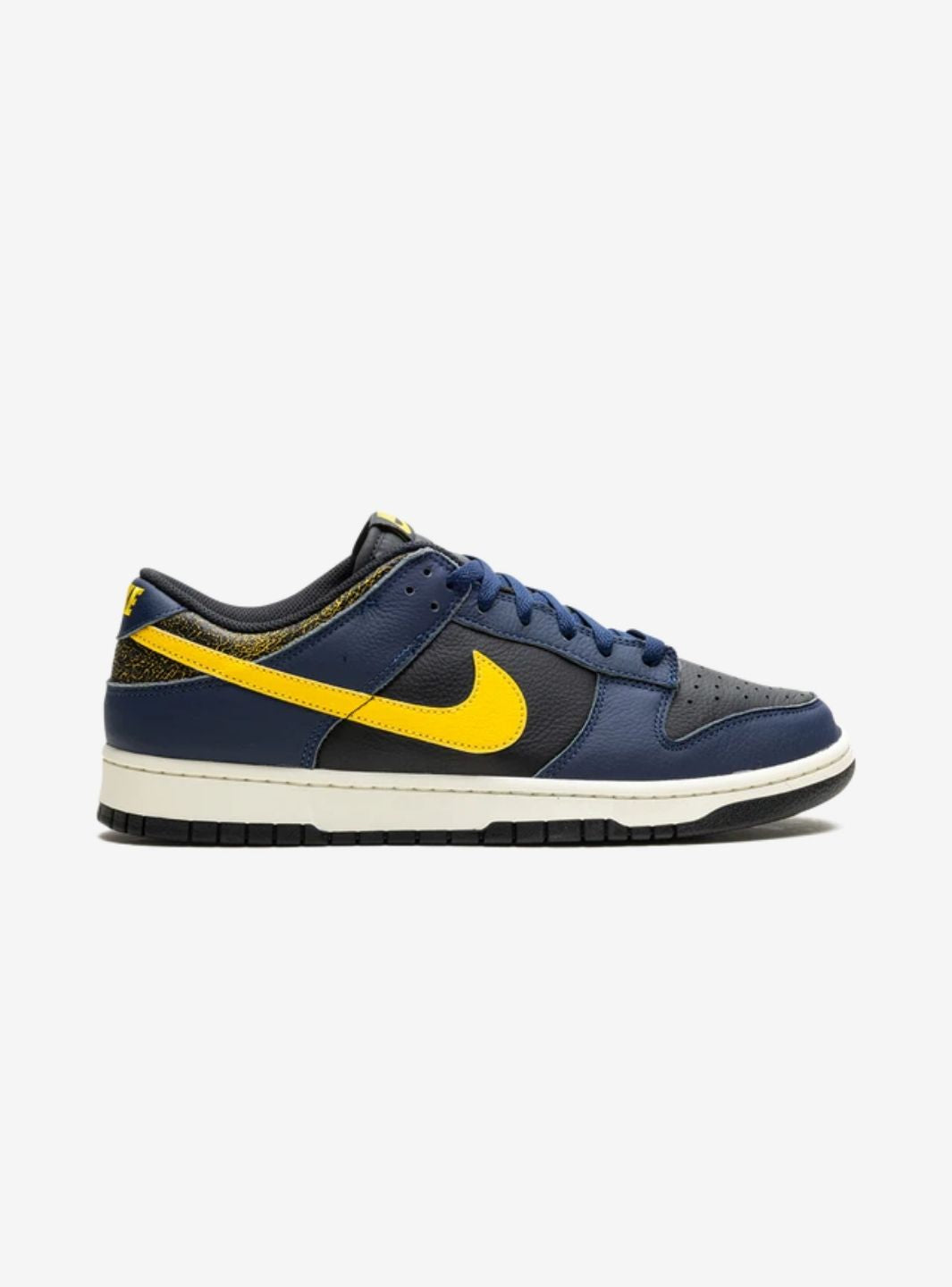 Nike Dunk Low Vintage Michigan - FZ4014-010 | ResellZone