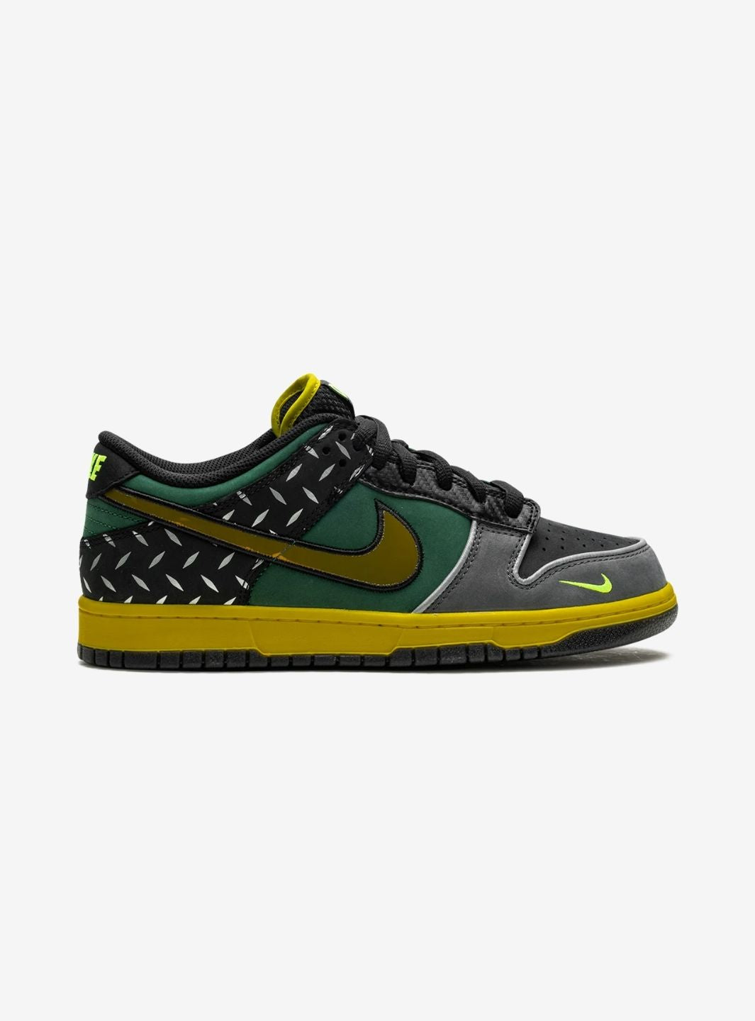 Nike Dunk Low What the Duck Home University of Oregon PE - HV1454-001 | ResellZone