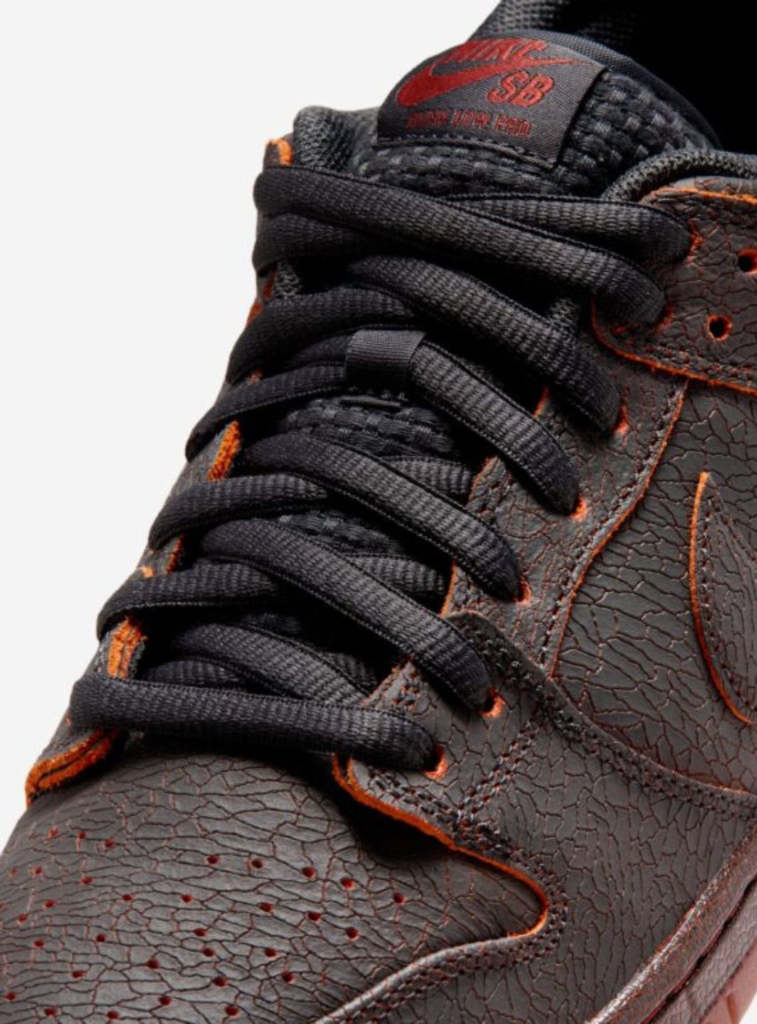 Nike Dunk SB Low Krampus - HV1668-001 | ResellZone