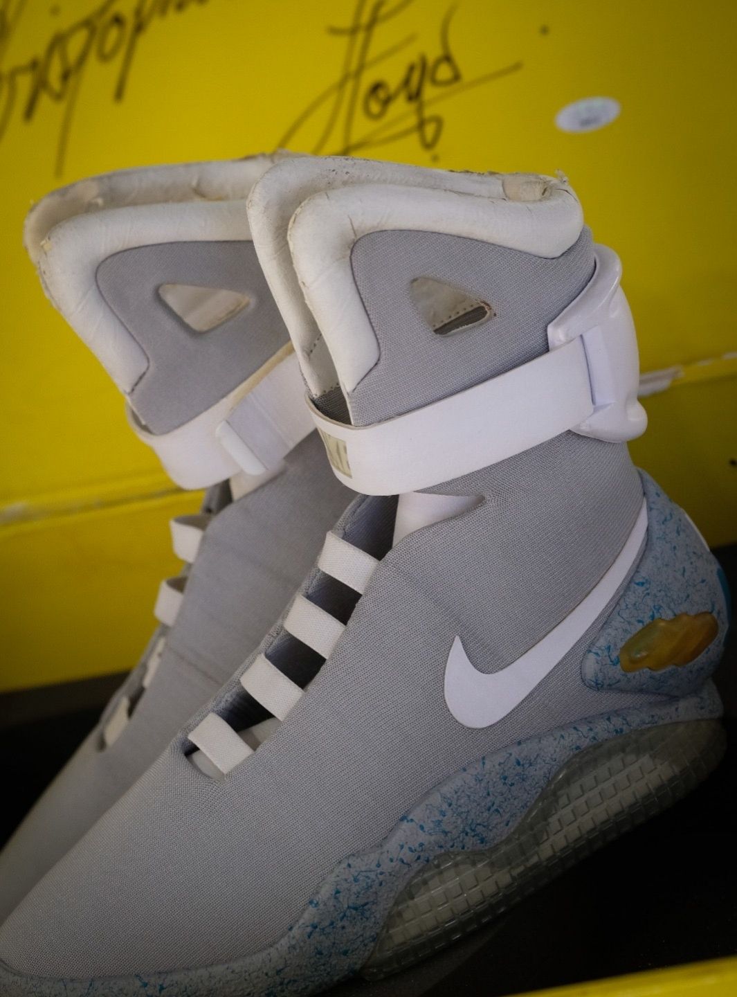 Nike MAG Back to the Future (2011) - 417744-001 | ResellZone