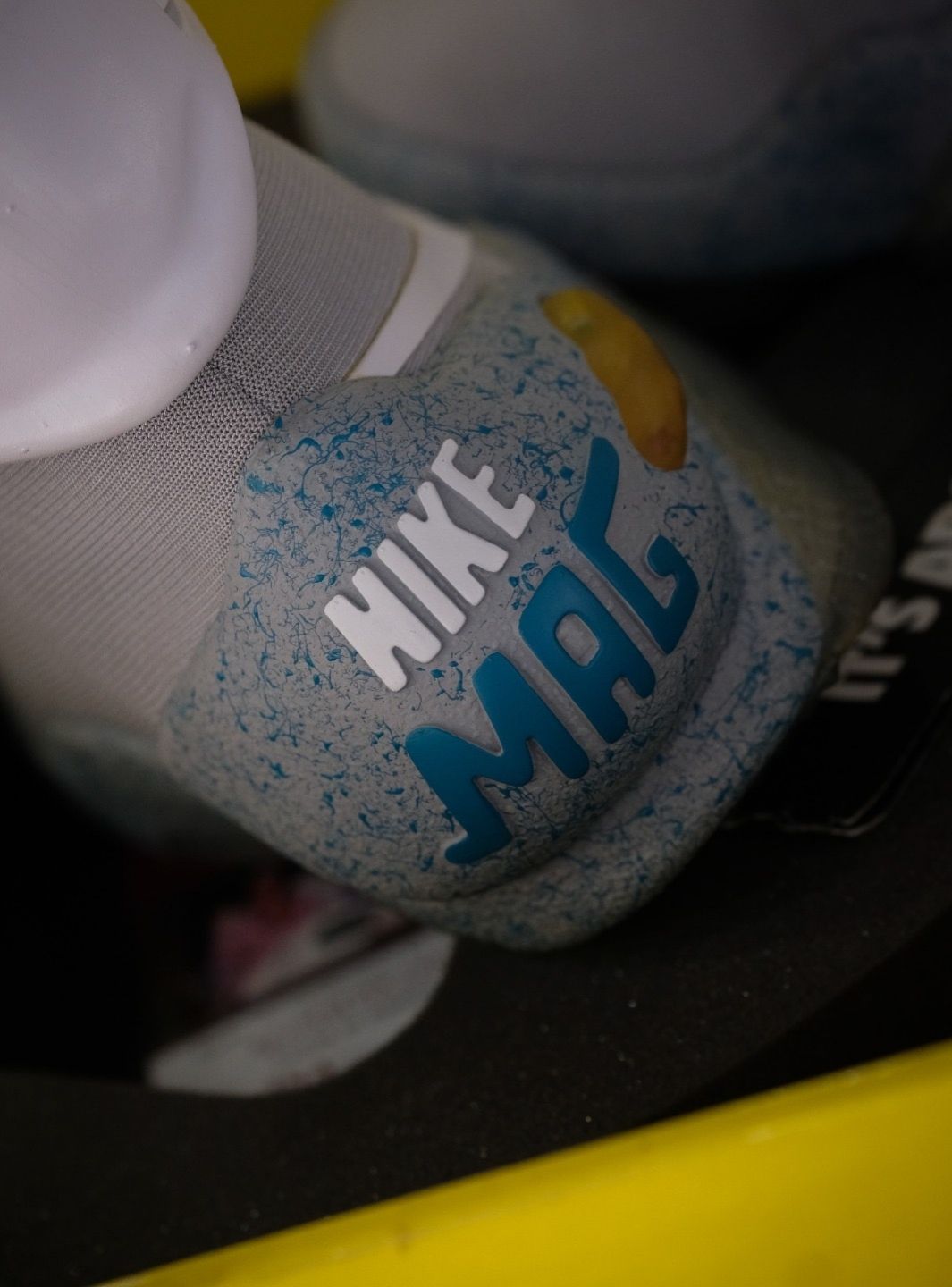 Nike MAG Back to the Future (2011) - 417744-001 | ResellZone
