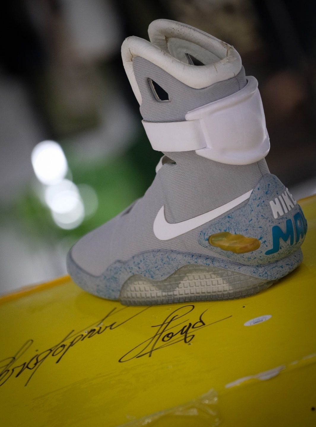 Nike MAG Back to the Future (2011) - 417744-001 | ResellZone