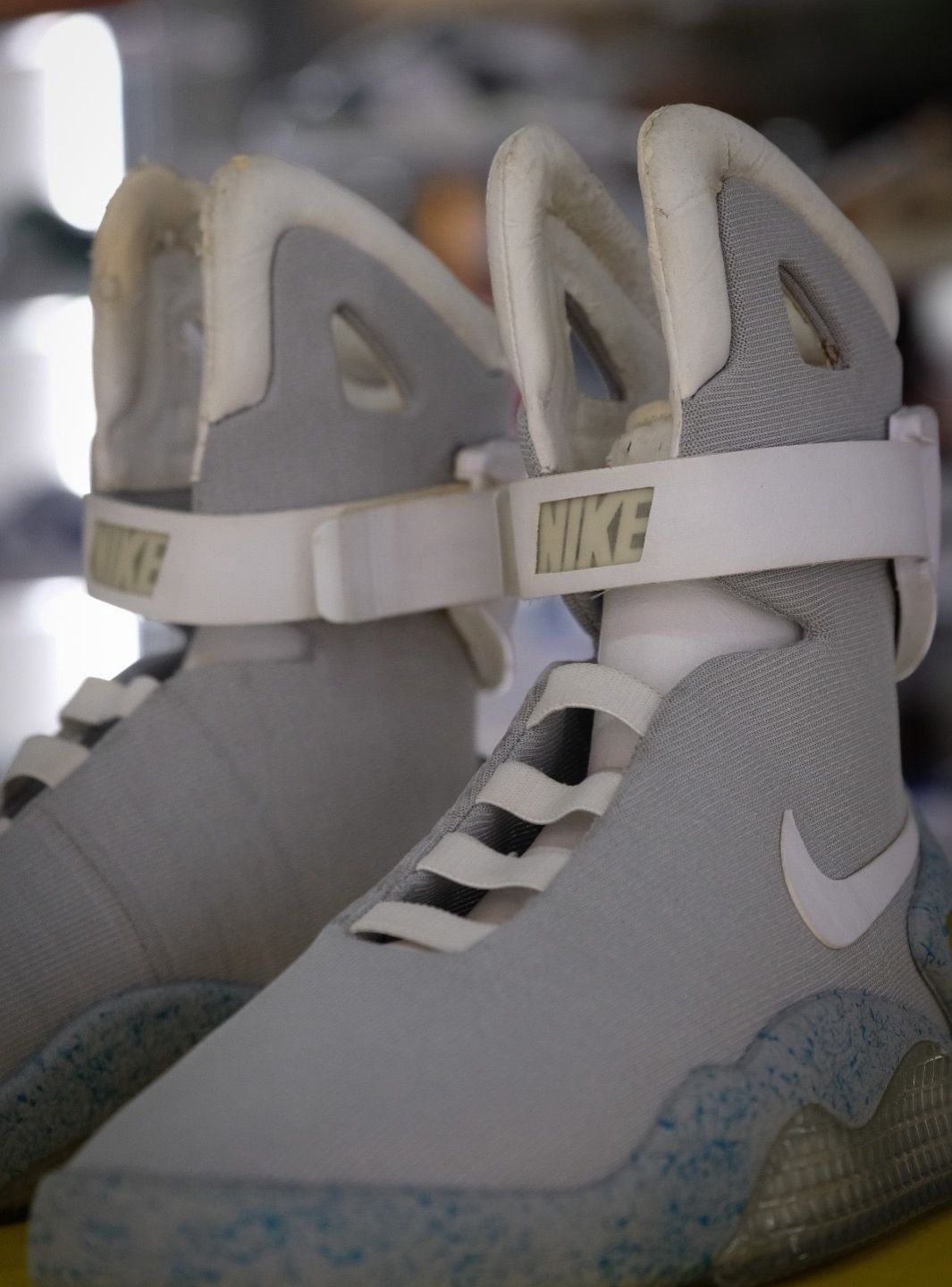 Nike MAG Back to the Future (2011) - 417744-001 | ResellZone