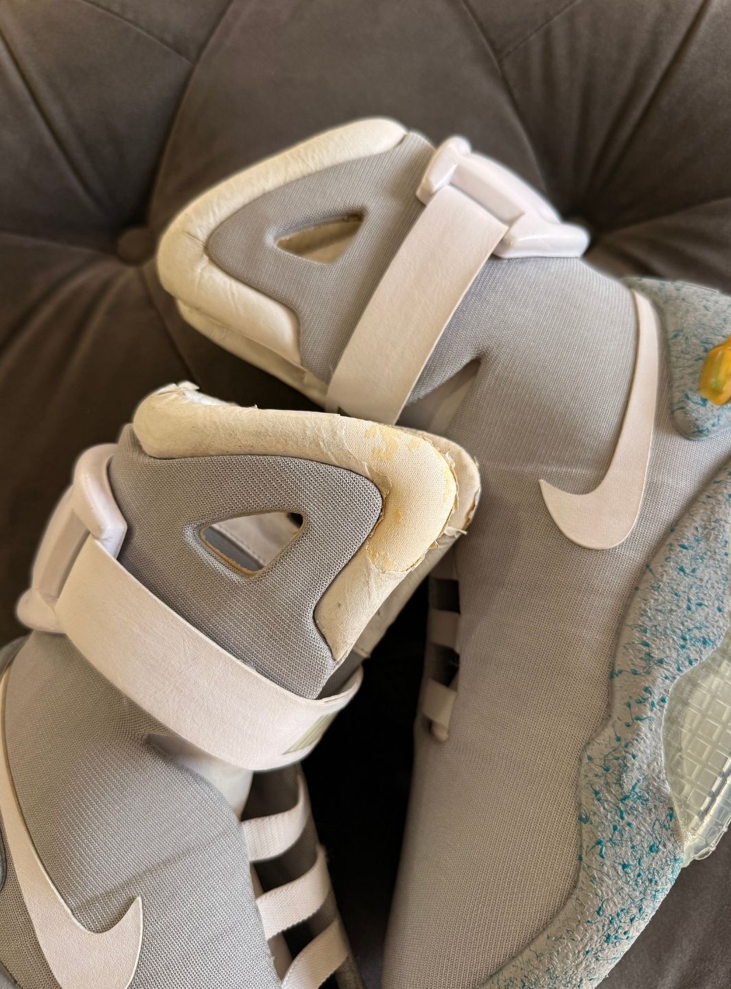 Nike MAG Back to the Future (2011) - Sneakers Usate | ResellZone