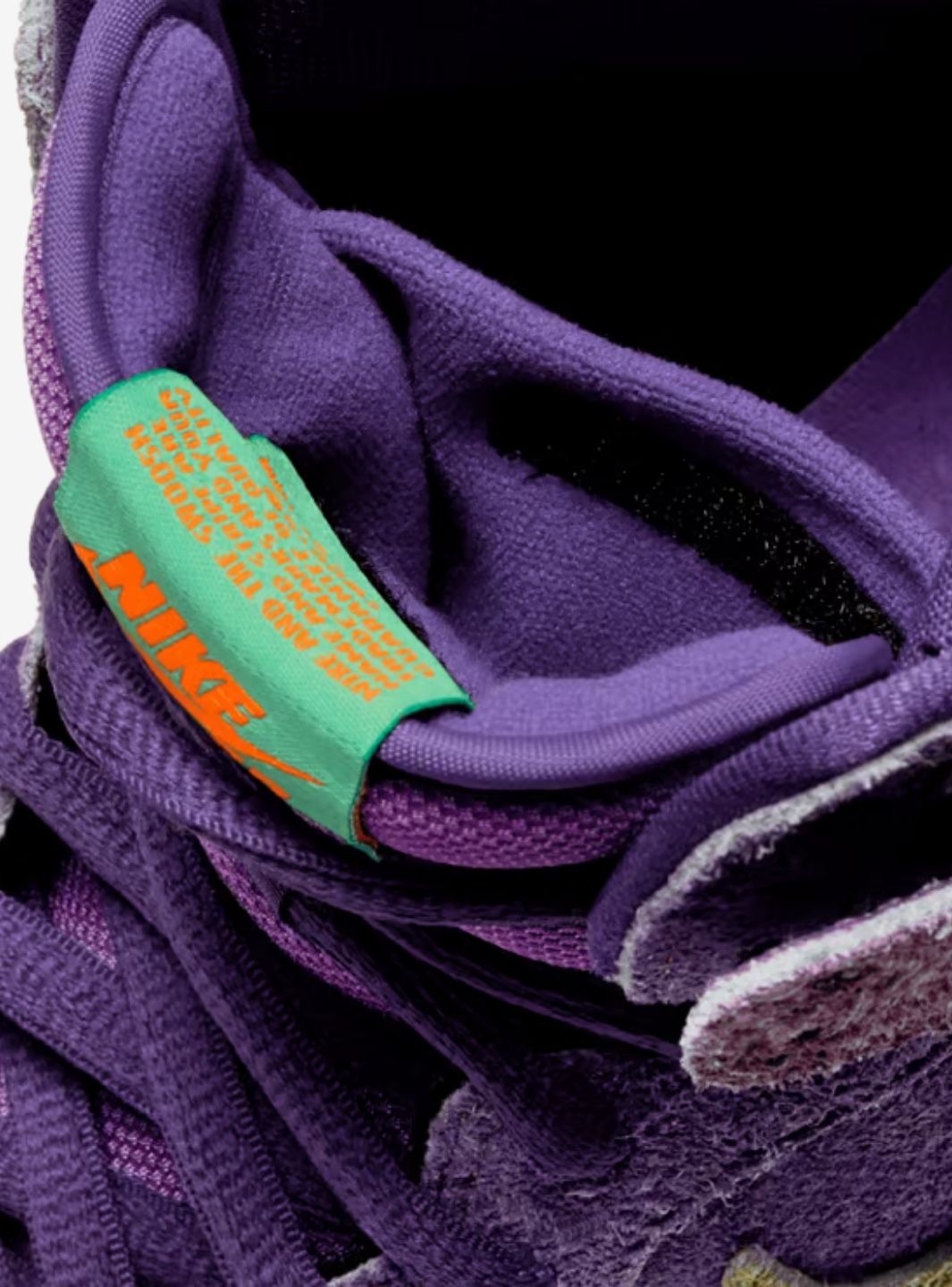 Nike SB Dunk High Reverse Skunk 420 - CW9971-500 | ResellZone