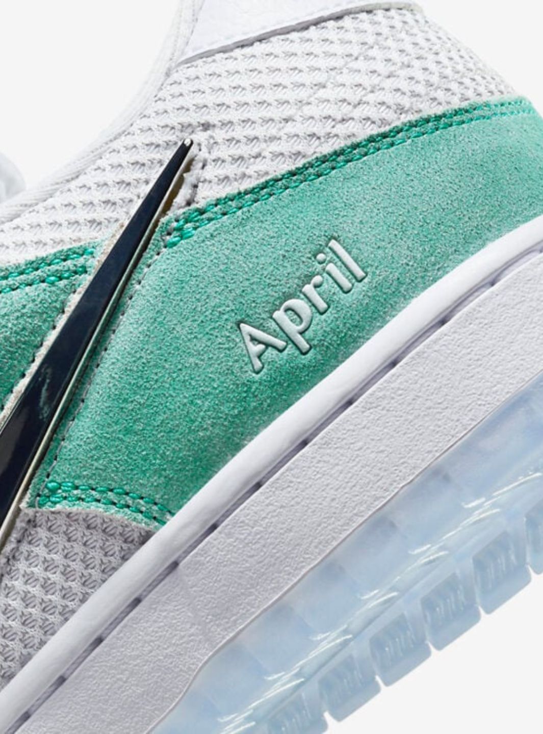 Nike SB Dunk Low April Skateboards - FD2562-400 | ResellZone