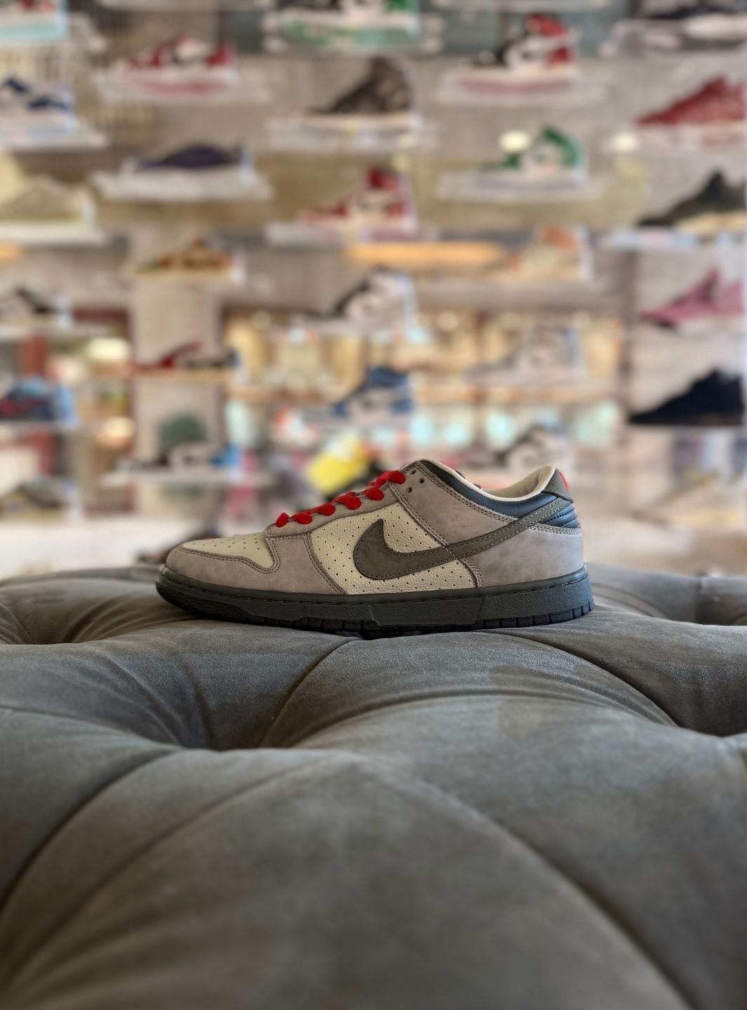 Nike SB Dunk Low Bandaid (2004) - Sneakers Usate | ResellZone