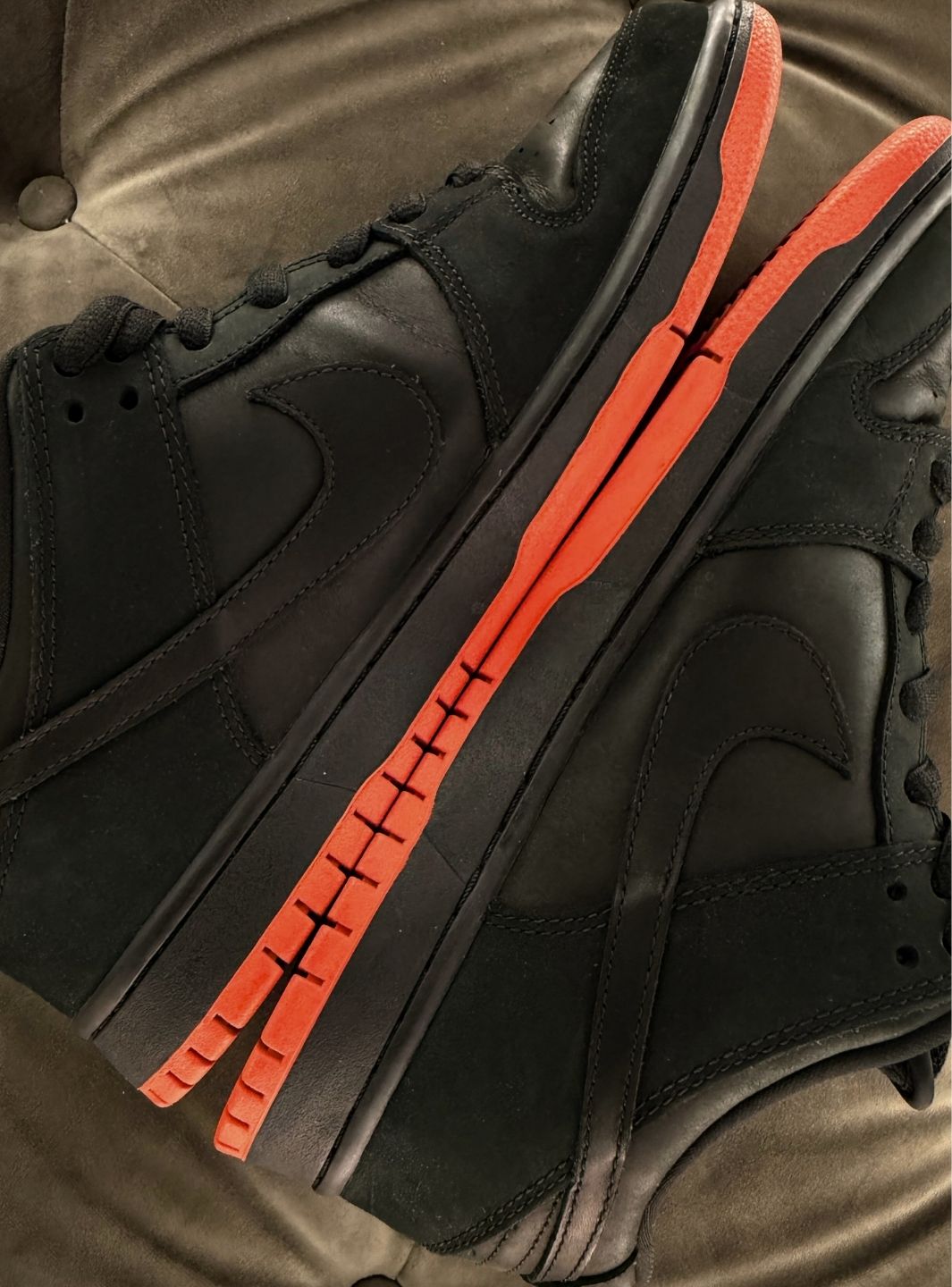 Nike SB Dunk Low Black Pigeon - Sneakers Usate | ResellZone