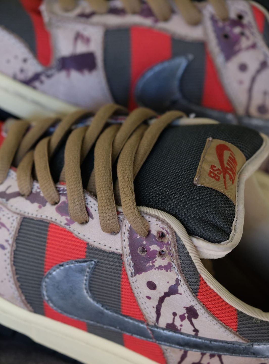 Nike SB Dunk Low Freddy Krueger - 313170-202 | ResellZone