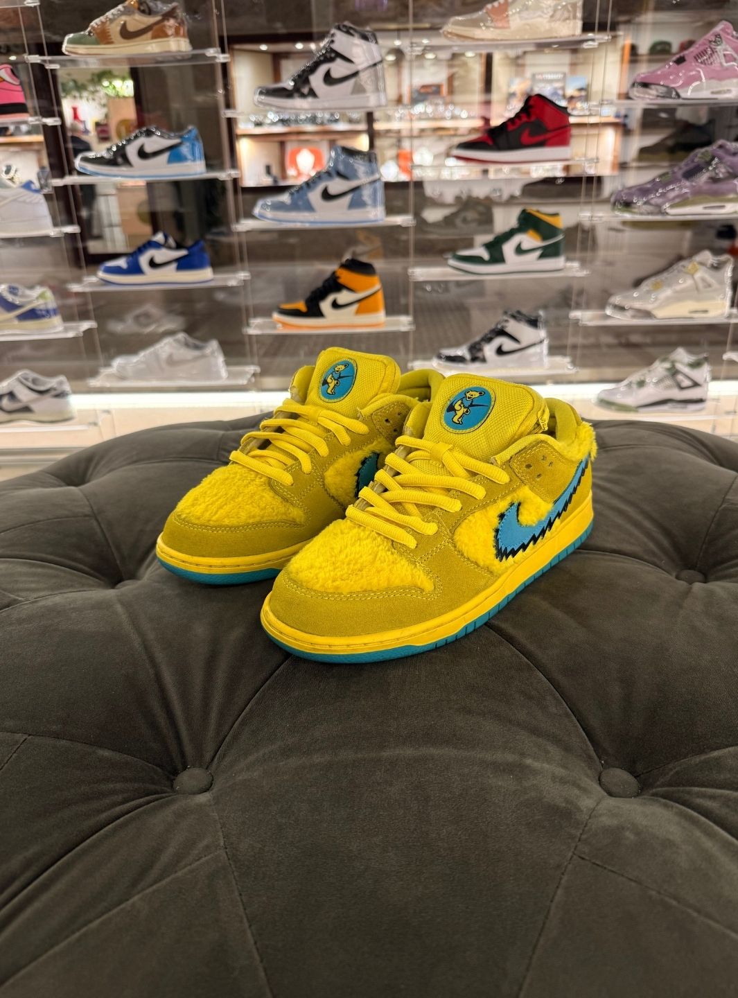 Nike SB Dunk Low Grateful Dead Bears Opti Yellow - Sneakers Usate | ResellZone